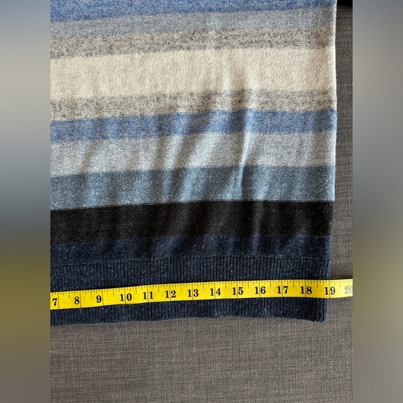 GAP | Color Block Cotton Sweater | Blue Striped Crewneck Pullover - Picture 9 of 9